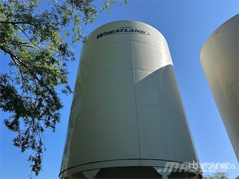 Meridian 1620 +/- 4000 bu Smooth Wall Hopper Grain Bin Машини та обладнання для обробки і зберігання зерна - Інші