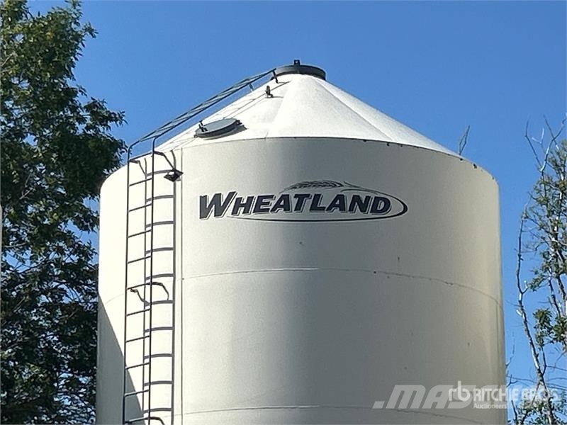 Meridian 1620 +/- 4000 bu Smooth Wall Hopper Grain Bin Машини та обладнання для обробки і зберігання зерна - Інші