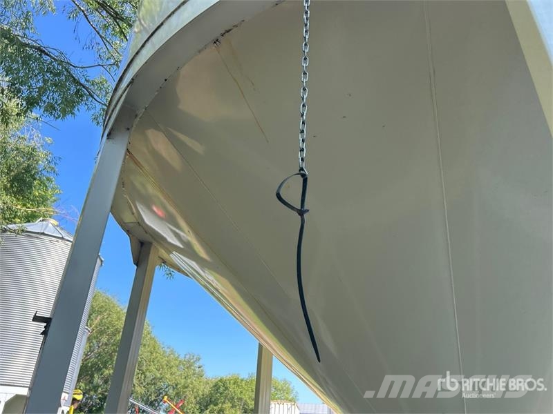 Meridian 1620 +/- 4000 bu Smooth Wall Hopper Grain Bin Strojevi za preradu i skadištenje žetva - Ostalo