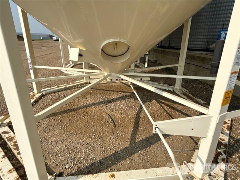 Meridian 1620 +/- 4100 bu Smooth Wall Hopper Grain Bin Агрегати/машини за обработка и съхранение на зърно - Други