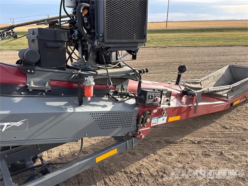 Meridian 20-45 20 in x 45 ft Grain Conveyor معدات نقل
