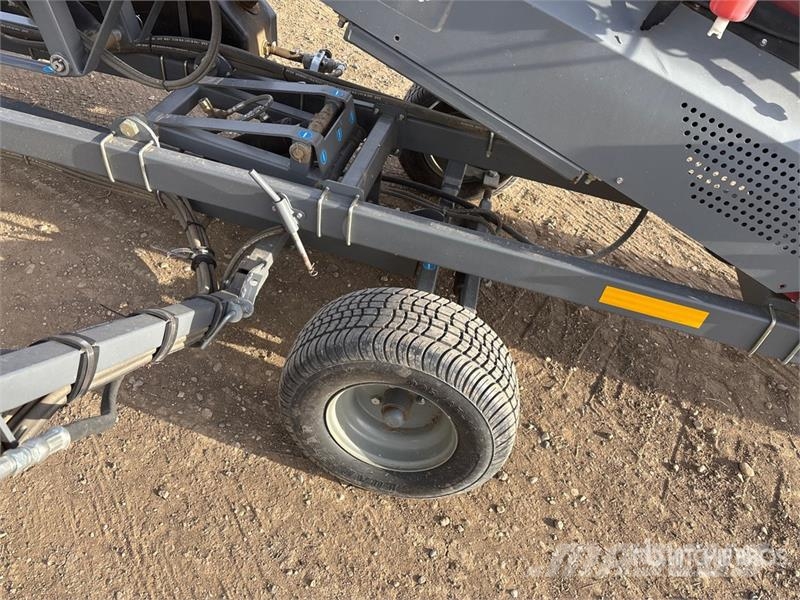 Meridian 20-45 20 in x 45 ft Grain Conveyor معدات نقل