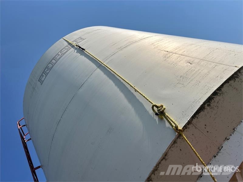 Meridian +/- 2000 bu Smooth Wall Hopper Grain Bin Afgrødehåndtering - Andet udstyr