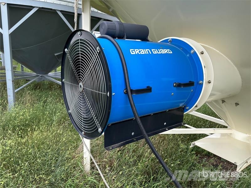 Meridian +/- 2300 bu Smooth Wall Hopper Grain Bin Afgrødehåndtering - Andet udstyr