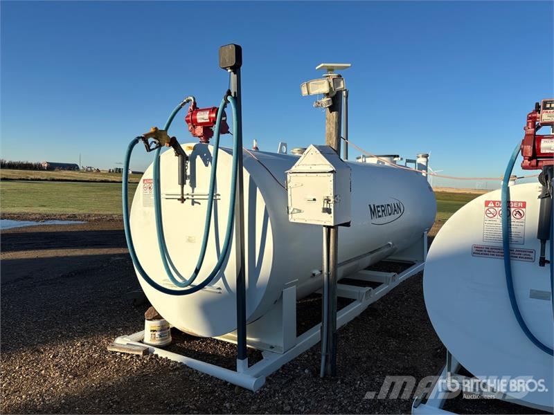 Meridian 2800 gal Diesel Fuel Tank Réservoirs de carburant et d'additifs