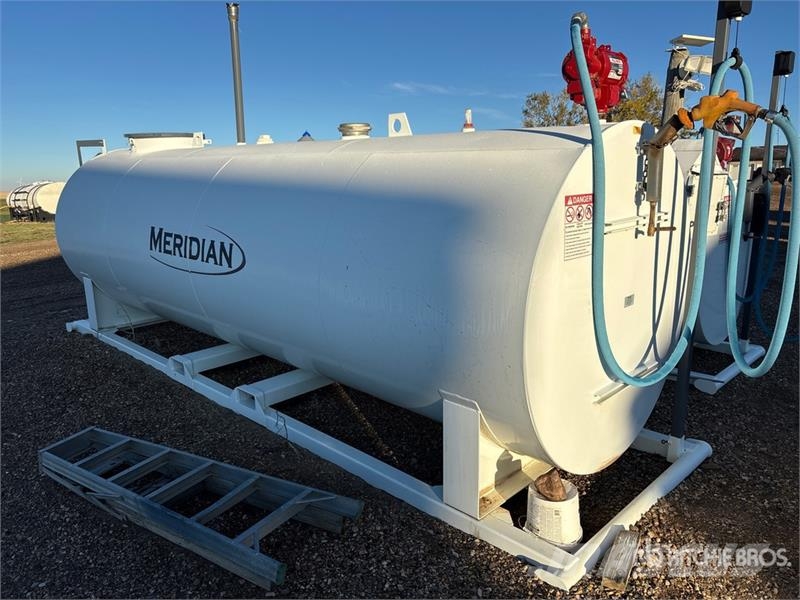 Meridian 2800 gal Diesel Fuel Tank Réservoirs de carburant et d'additifs