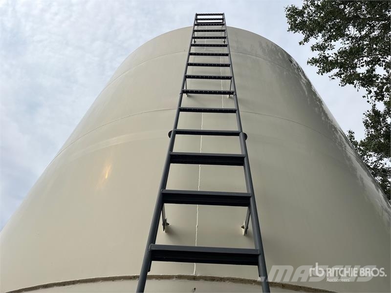Meridian 3 Ring Smooth Wall Hopper Grain Bin Procesadoras de cultivos y unidades de almacenamiento / máquinas - Otros