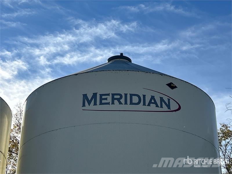 Meridian +/- 3100 bu Smooth Wall Hopper Grain Bin Stockage, conditionnement - Autres