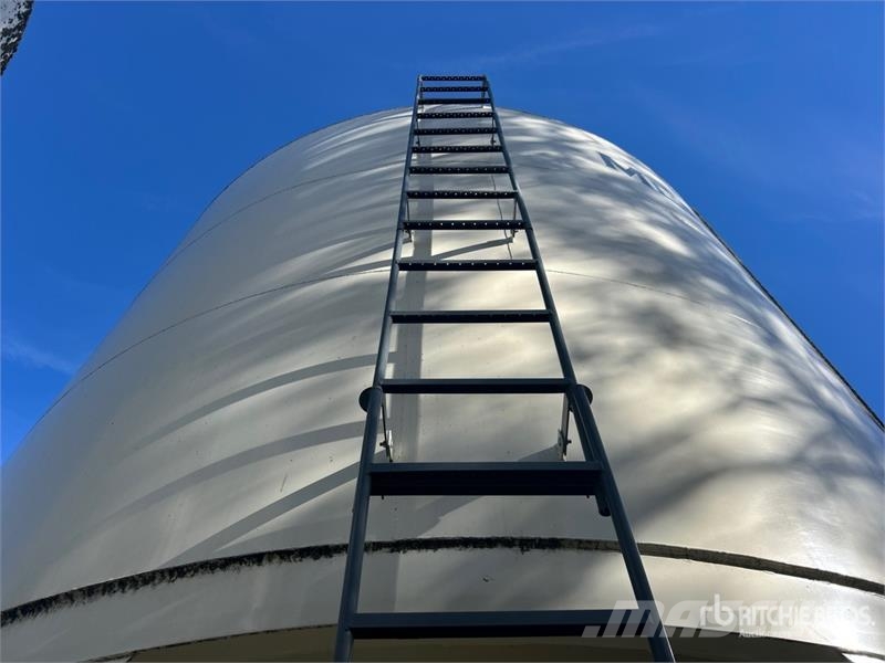 Meridian +/- 3100 bu Smooth Wall Hopper Grain Bin Stockage, conditionnement - Autres