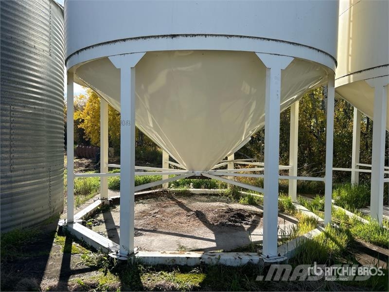Meridian +/- 3100 bu Smooth Wall Hopper Grain Bin Ekin işleme ve depolama üniteleri/makineleri - Digerleri