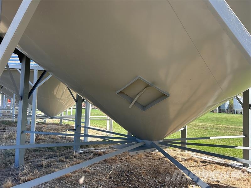Meridian +/- 4900 bu 5 Ring Hopper Grain Bin Procesadoras de cultivos y unidades de almacenamiento / máquinas - Otros