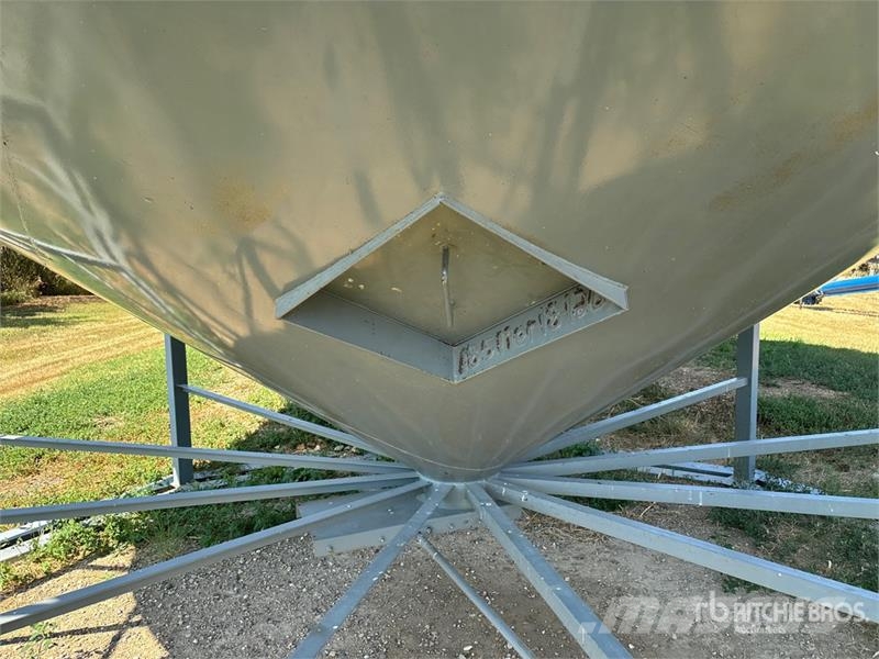Meridian +/- 4900 bu 5 Ring Hopper Grain Bin Afgrødehåndtering - Andet udstyr