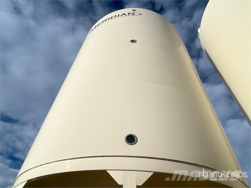 Meridian 81620 +/- 4100 bu Smooth Wall Hopper Grain Bin وحدات / آلات معالجة المحاصيل وتخزينها - أخرى