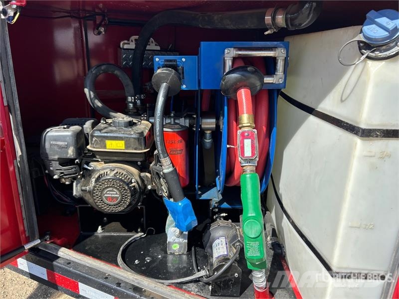 Meridian Fuel Express Platinum Pro T/A Fuel and Lube Traile Ρυμούλκες βυτίων