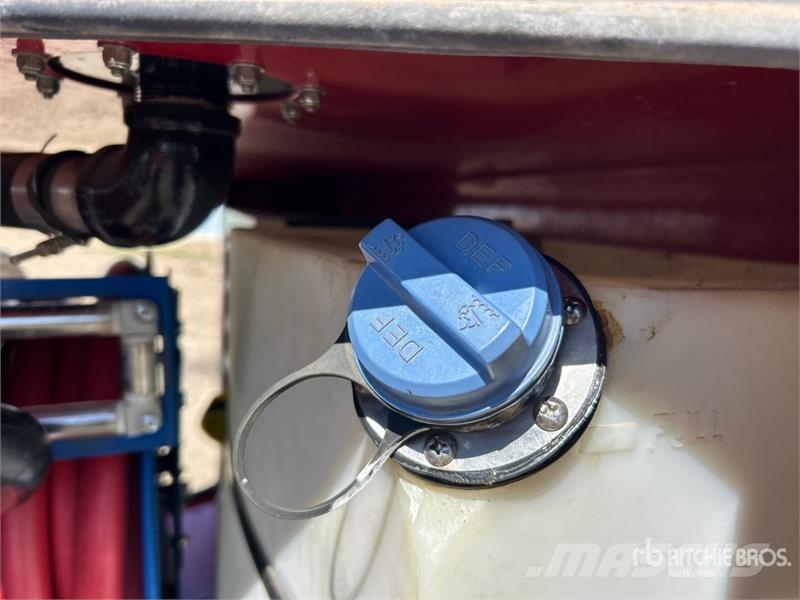 Meridian Fuel Express Platinum Pro T/A Fuel and Lube Traile Ρυμούλκες βυτίων