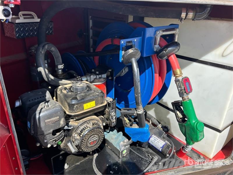 Meridian Fuel Express Platinum Pro T/A Fuel and Lube Traile Ρυμούλκες βυτίων