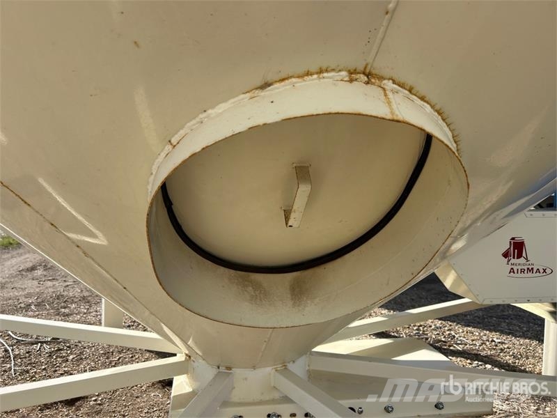 Meridian GrainMax GM4000 Procesadoras de cultivos y unidades de almacenamiento / máquinas - Otros