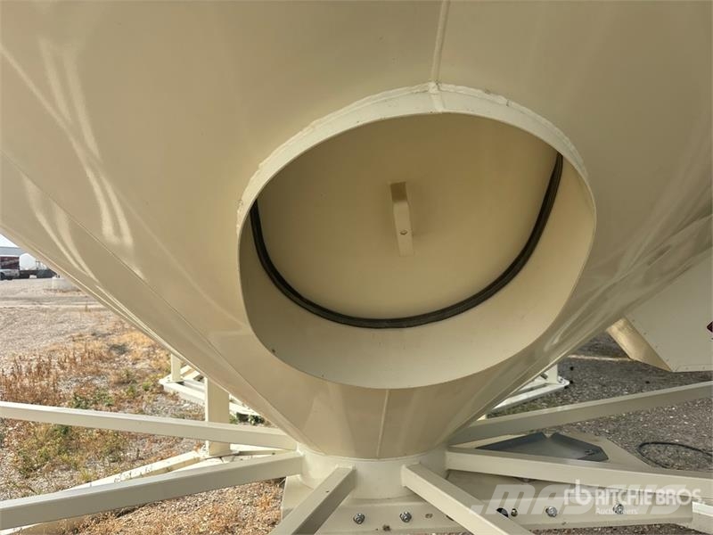 Meridian MGM4000 +/- 4000 bu Hopper Grain Bin Mašine za preradu i skladištenje berbe - Ostalo