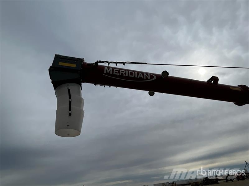 Meridian MRDN 13 13 in x 85 ft Swing Grain Auger Transportēšanas aprīkojums