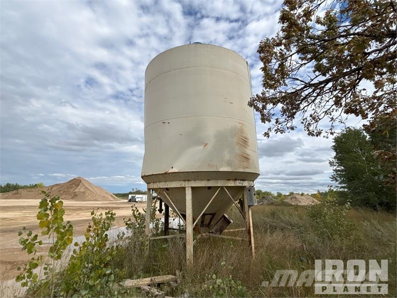 Meridian SKB1474E Concrete Silo Muu