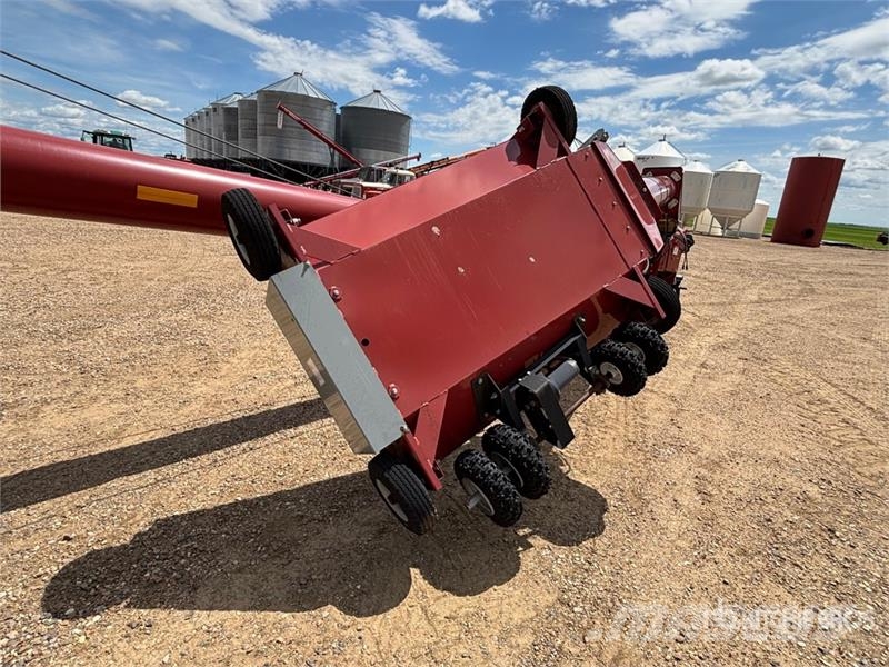Meridian SLMD12-85 12 in x 85 ft Swing Grain Auger Szállító berendezések