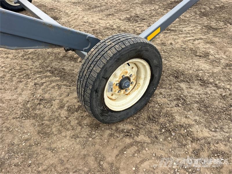 Meridian SLMD12-95 12 in x 95 ft Swing Grain Auger Transportna oprema