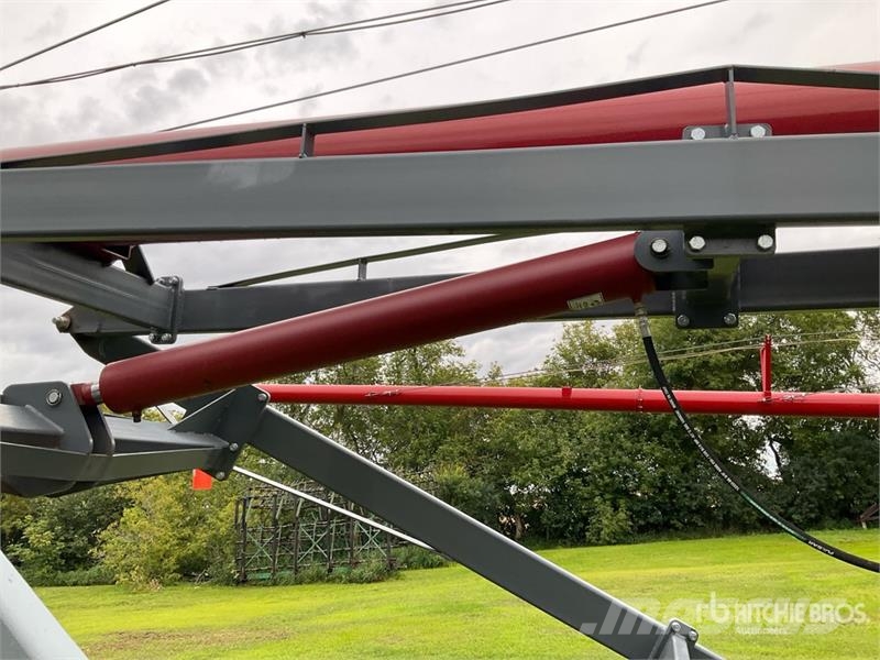 Meridian SLMD1272 12 in x 72 ft Swing Grain Auger Transportbånd