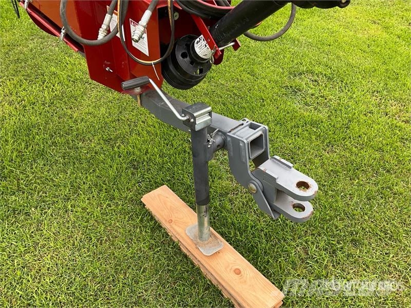 Meridian SLMD1272 12 in x 72 ft Swing Grain Auger Transportbånd
