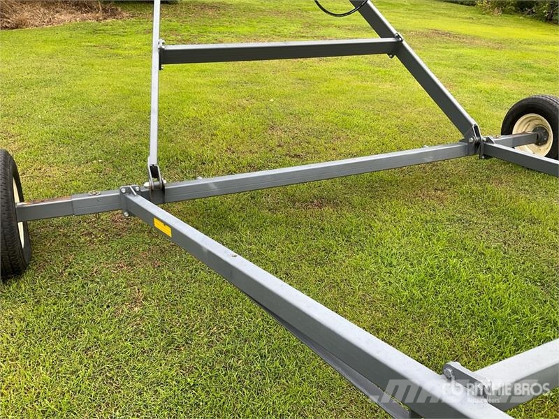 Meridian SLMD1272 12 in x 72 ft Swing Grain Auger Transportbånd
