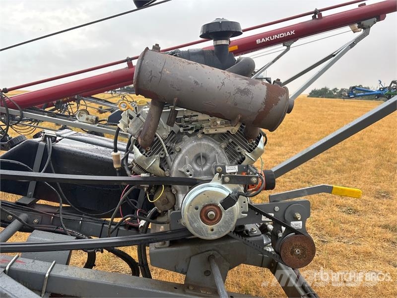 Meridian TL10-39 10 in x 39 ft Grain Auger معدات نقل