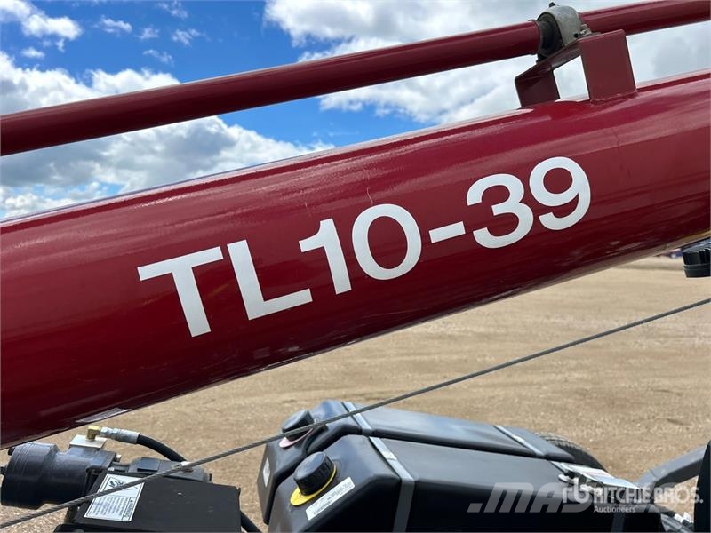 Meridian TL10-39 10 in x 39 ft Grain Auger Transportēšanas aprīkojums