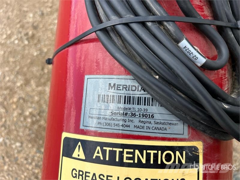 Meridian TL10-39 10 in x 39 ft Grain Auger Transportēšanas aprīkojums