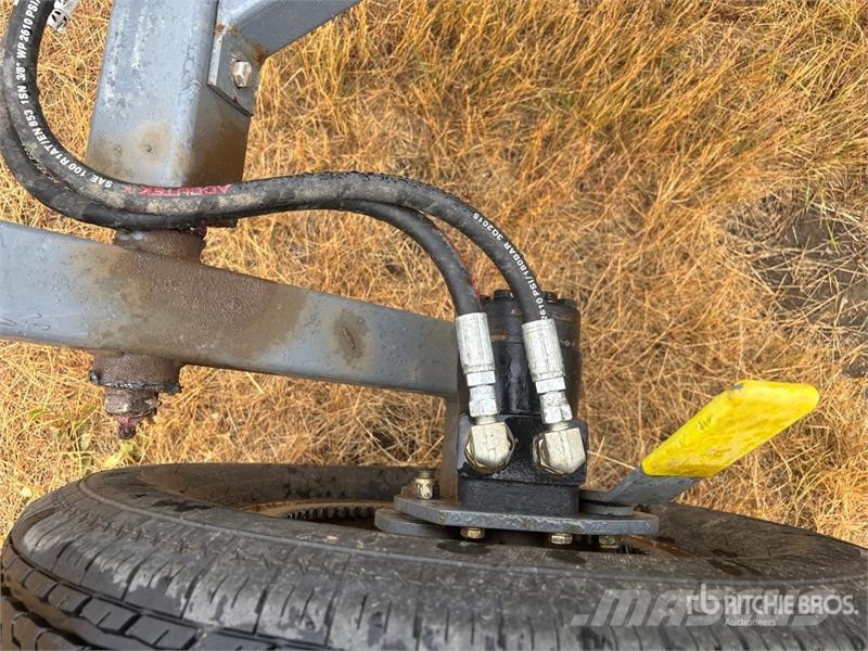 Meridian TL10-39 10 in x 39 ft Grain Auger معدات نقل