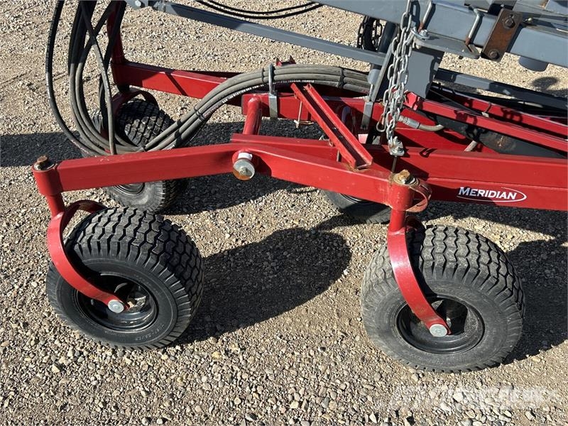 Meridian TL10-39 10 in x 39 ft Grain Auger Sauterelle, tapis roulant, vis sans fin