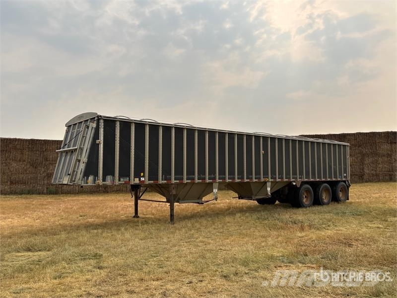 Merritt 45 ft Tri/A Grain Trailer Carros de trasladar grano