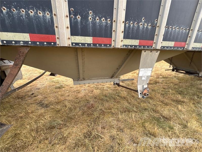 Merritt 45 ft Tri/A Grain Trailer Carros de trasladar grano