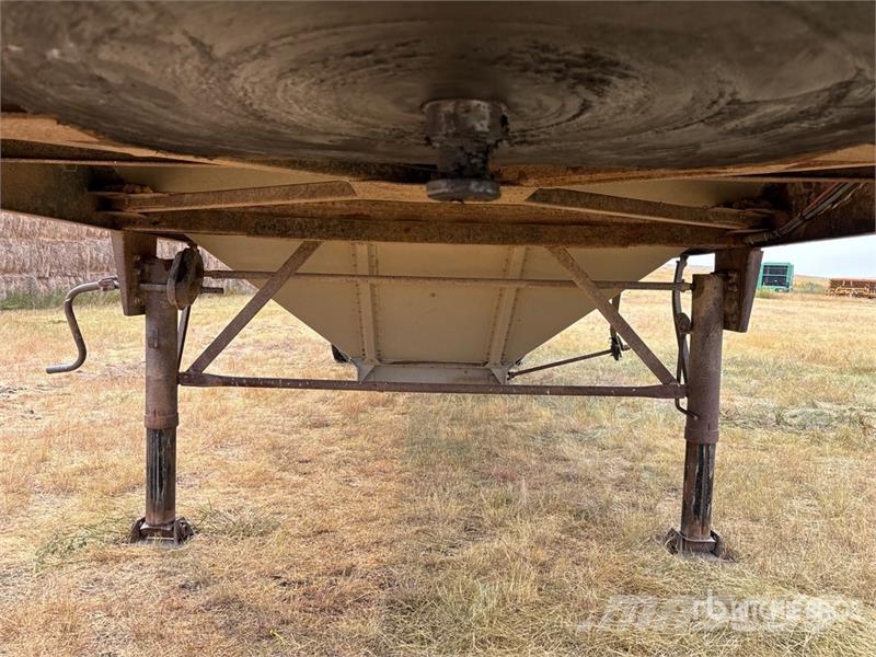 Merritt 45 ft Tri/A Grain Trailer Carros de trasladar grano