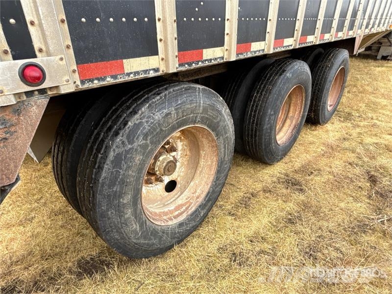 Merritt 45 ft Tri/A Grain Trailer Carros de trasladar grano