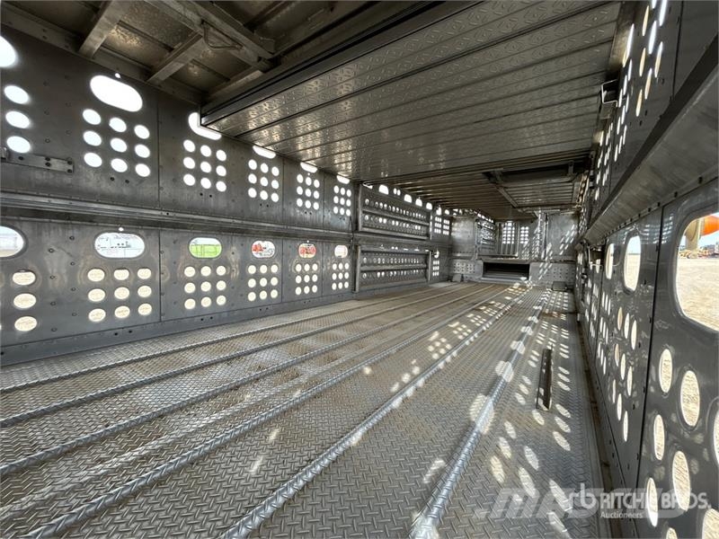 Merritt 53 ft Tri/A Livestock Trailer Dzīvnieku transportēšanas piekabes
