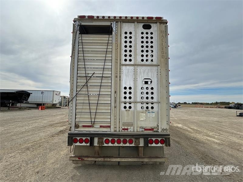 Merritt 53 ft Tri/A Livestock Trailer Dzīvnieku transportēšanas piekabes