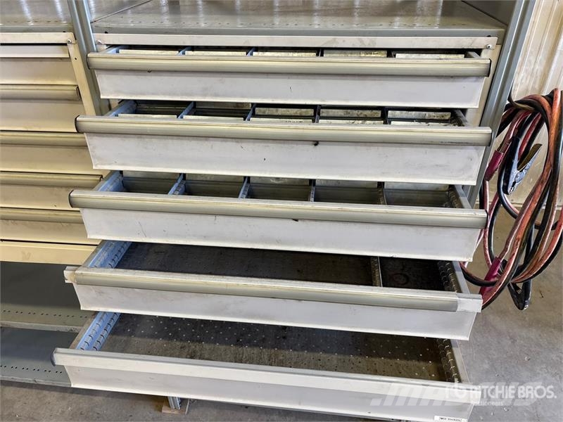 Metal Shelving Drugi deli