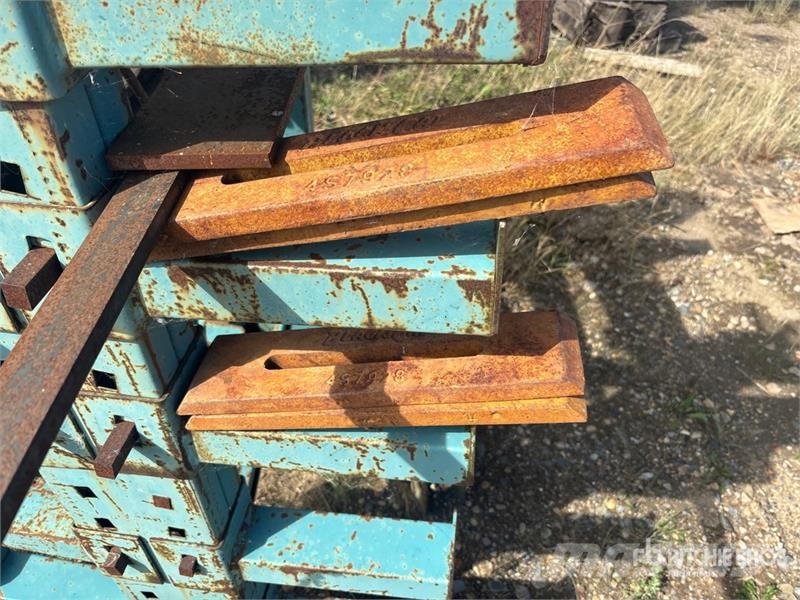 Metal Storage Rack Ďalšie komponenty