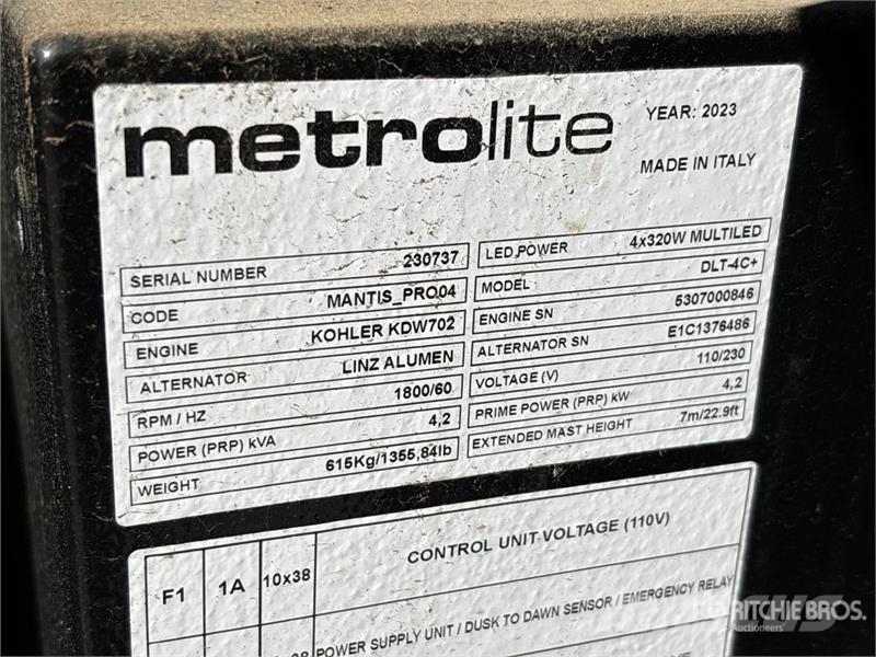 Metrolite DLT-4C 4.2 kW Light Tower Light towers