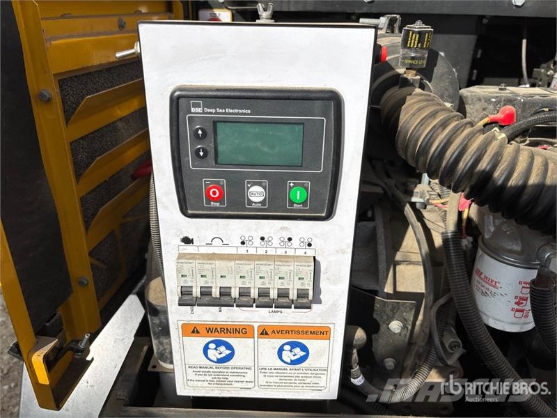 Metrolite DLT-4C 6.4 kW Light Tower Освітлювальні вежі