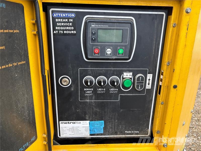 Metrolite DLT18KW 15 kW Light Tower Tour d'éclairage