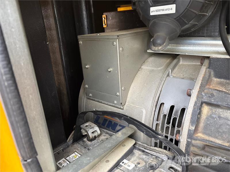 Metrolite DLT18KW 15 kW Light Tower Lichtmasten