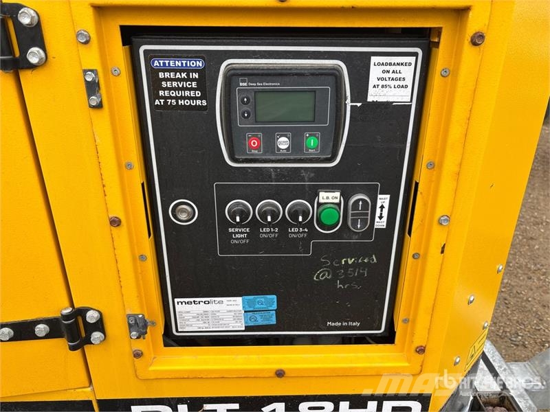 Metrolite DLT18KW 15 kW Light Tower Tour d'éclairage