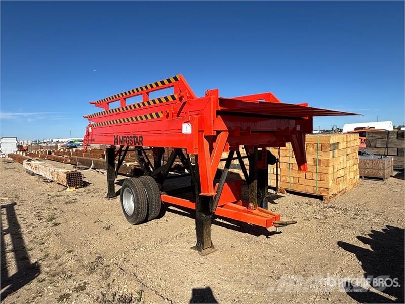  MFGSTAR EH15T 39 ft x 7 ft Portable Telescopic Loa Sonstige Baumaschinen