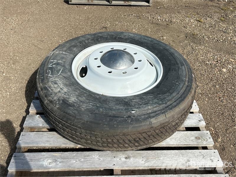 Michelin 11R22.5 Tires Tyres, wheels and rims