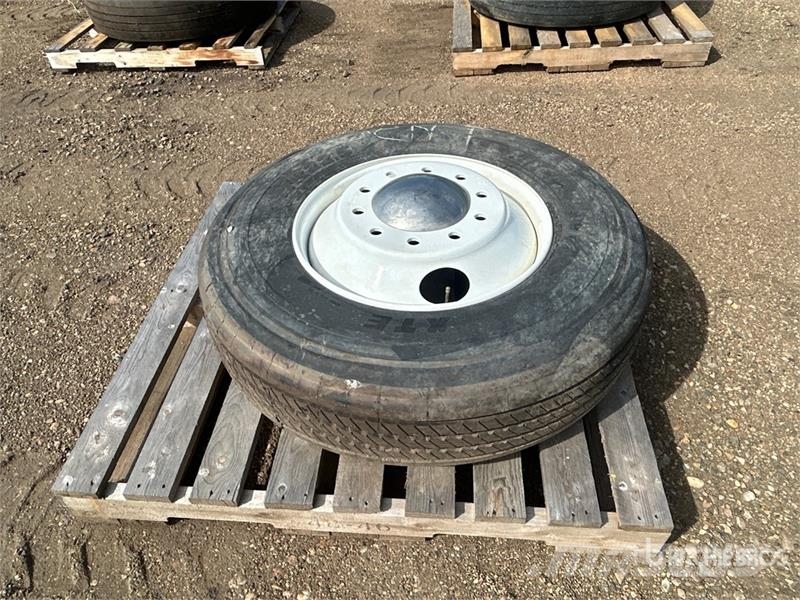 Michelin 11R22.5 Tires Tyres, wheels and rims